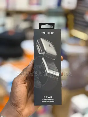 Whoop Peak 5.0/Mg Activity Fitness Tracker With Wireless Power Pack