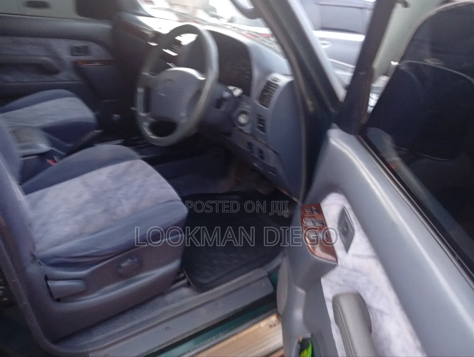 Toyota Belta 1999 Blue
