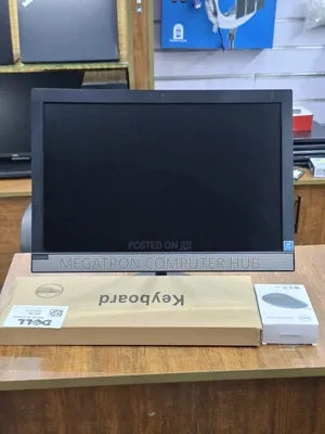 Desktop Computer Lenovo V130 AIO 4GB Intel Celeron HDD+SSD 500GB