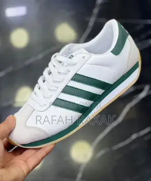 Original White/Green Adidas Country 2 Og Casual Sneakers