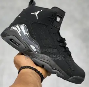 Men’S Triple Black Nike Air Jordan Jumpman Mvp Sneakers