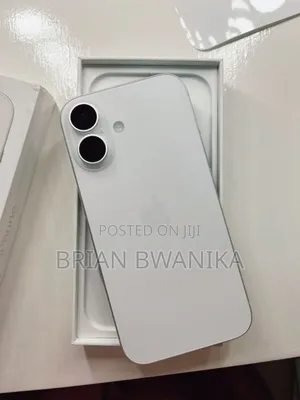New Apple iPhone 17 256 GB White