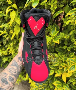 Original Nike Air Jordan True Flight Black/University Red Sneakers