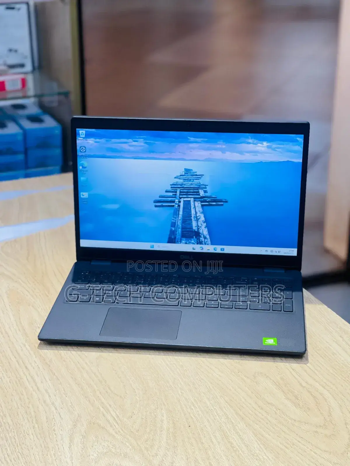 New Laptop Dell Latitude 3510 8GB Intel Core I7 SSD 256GB