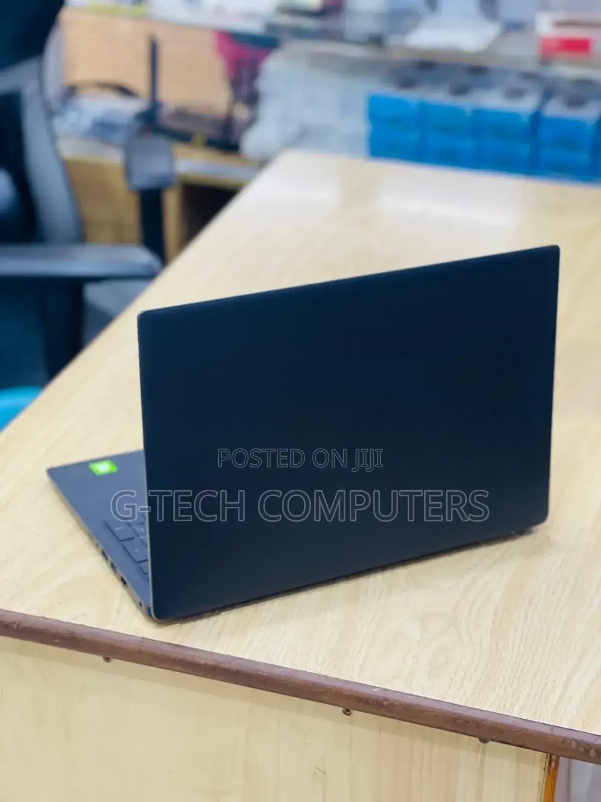 New Laptop Dell Latitude 3510 8GB Intel Core I7 SSD 256GB