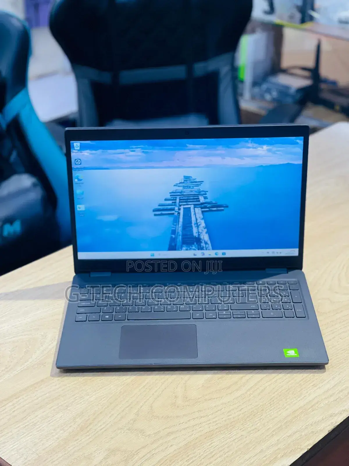 New Laptop Dell Latitude 3510 8GB Intel Core I7 SSD 256GB
