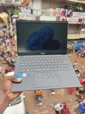 New Laptop MSI Modern 14 8GB Intel Core i5 SSD 512GB