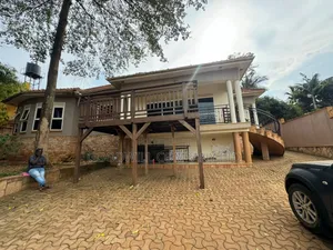 5bdrm House in Nalya Estate, Central Division for sale