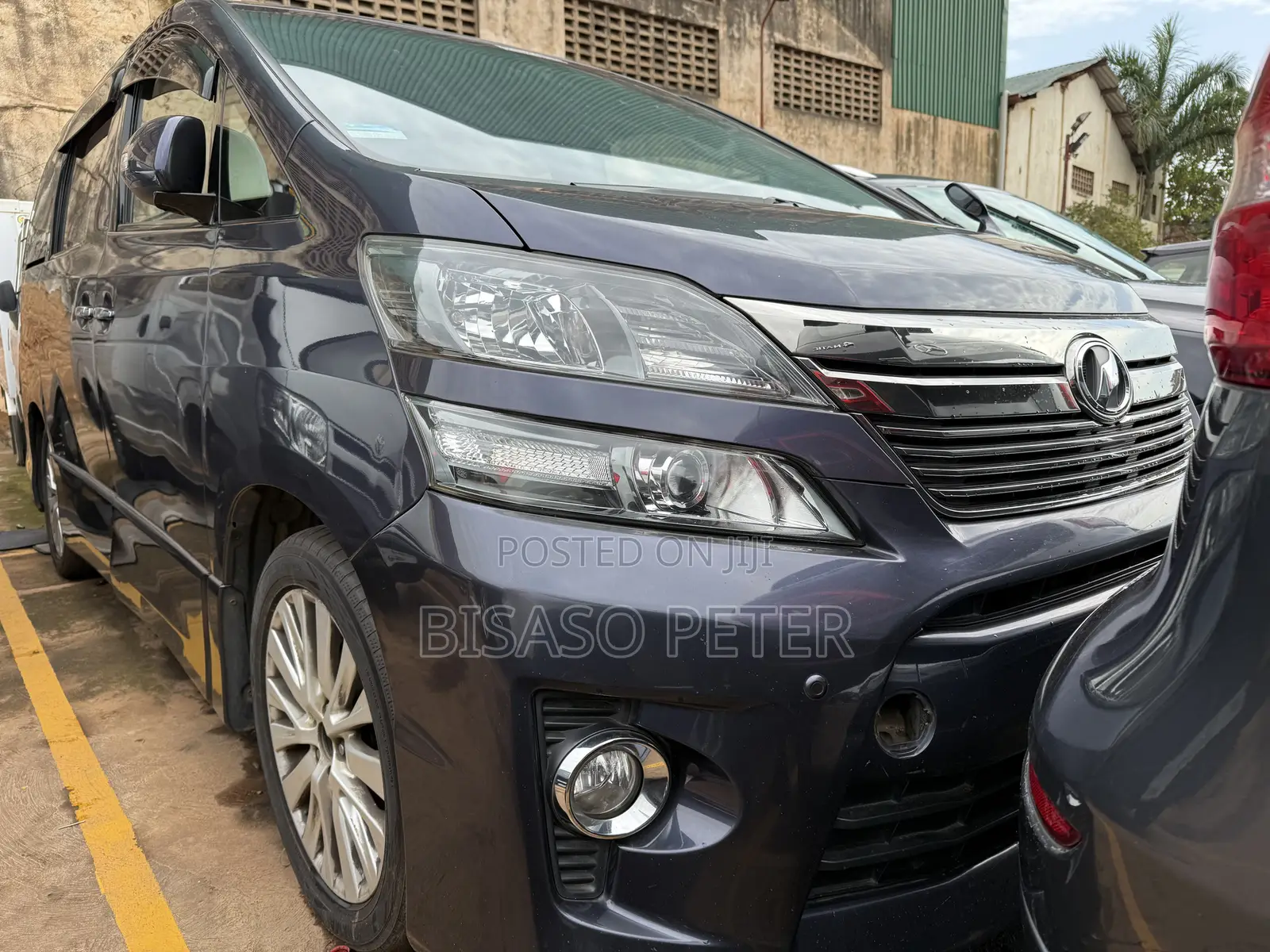 Toyota Vellfire 2013 Gray