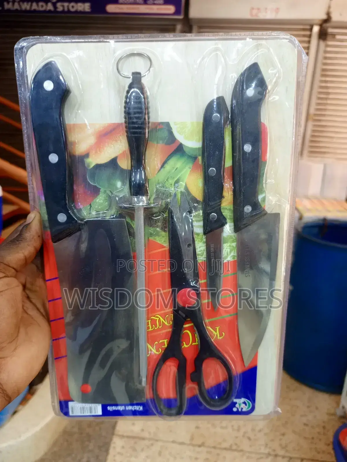Knife Set With a Sharpener and Kitchen Scissors.