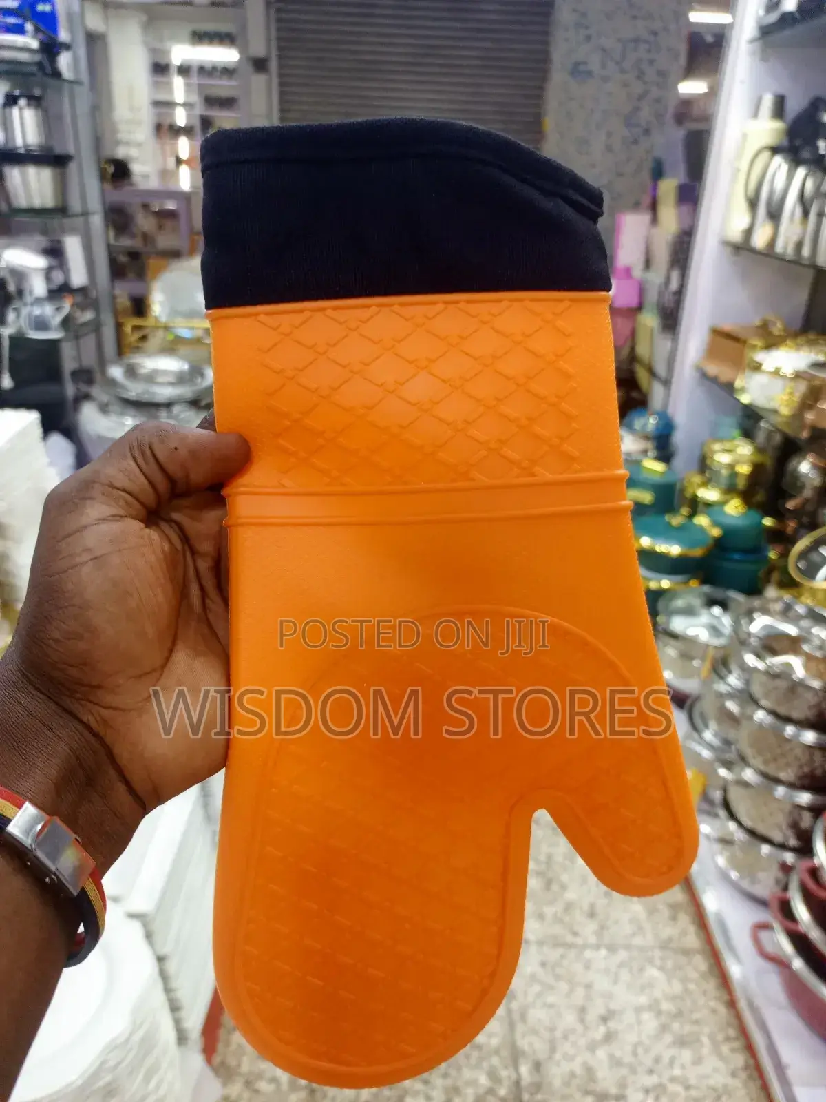 Oven Mitt.