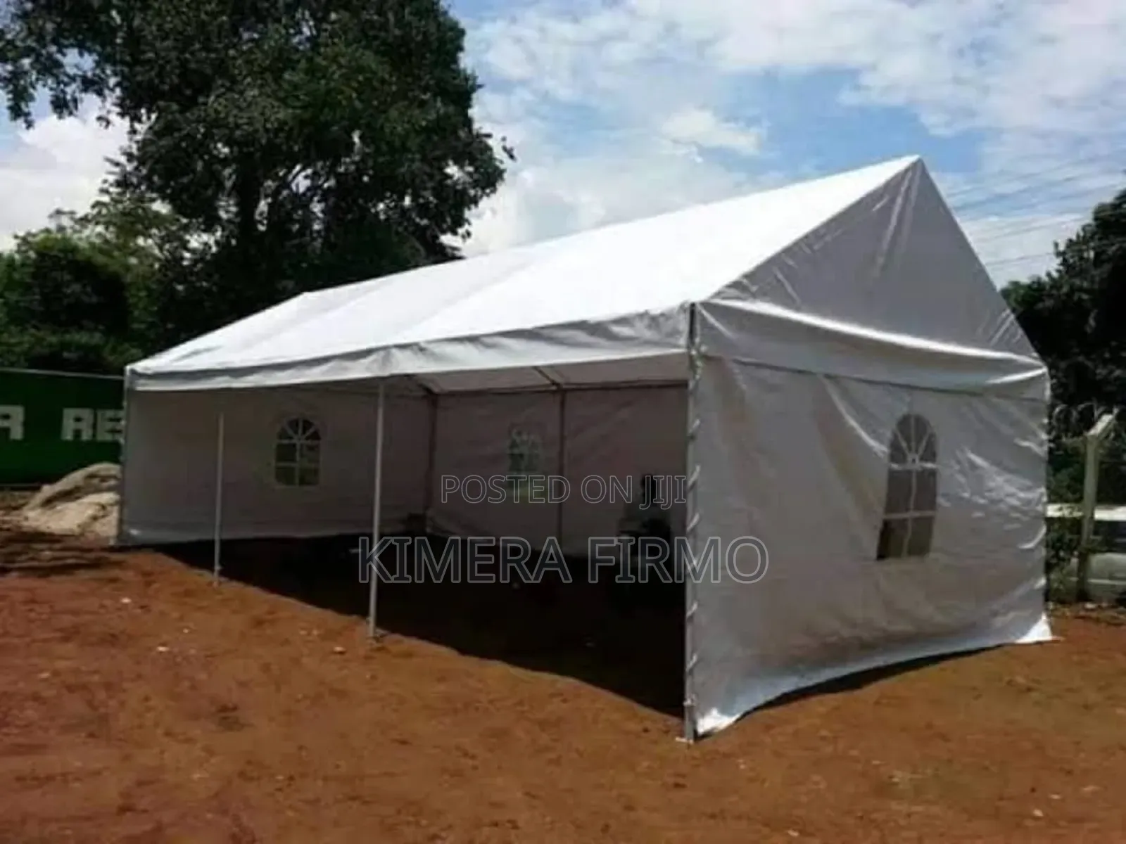 100seater Ordinary in Strong Materials