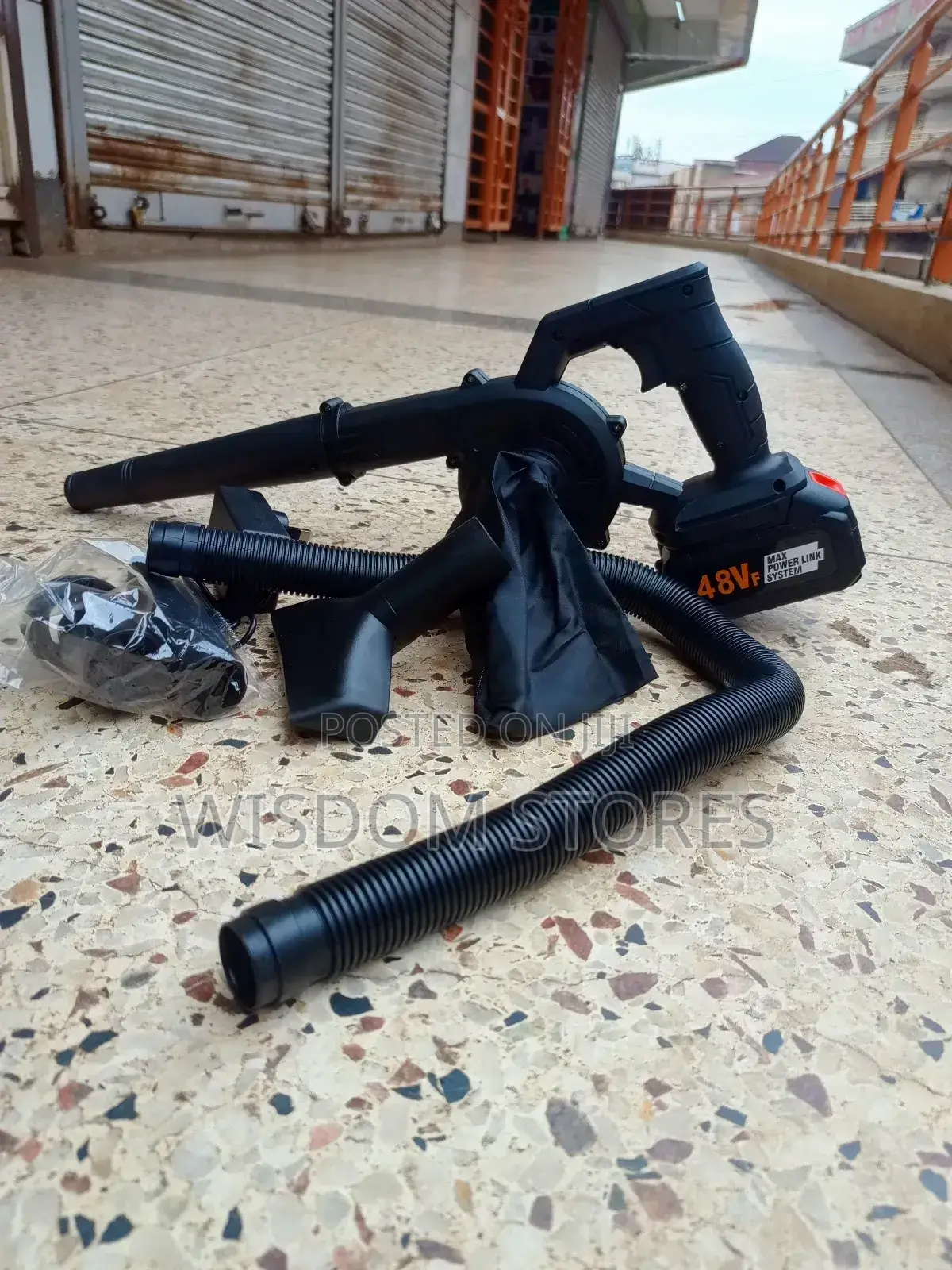 Cordless Blower and Vacuum System