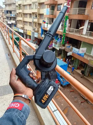 Cordless, Handheld Electric Air Blower/Vacuum Cleaner.