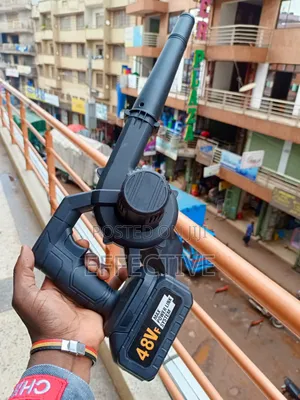Cordless, Handheld Electric Air Blower/Vacuum Cleaner.