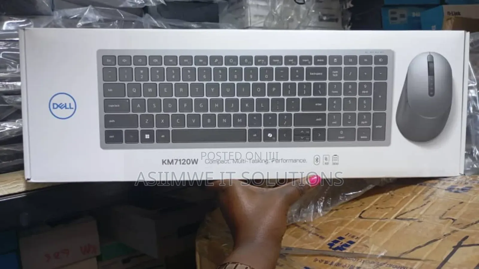 Dell Km7120w Multi-Device Wireless Keyboard and Mouse Combo.