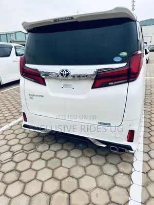 Toyota Alphard 2021 White