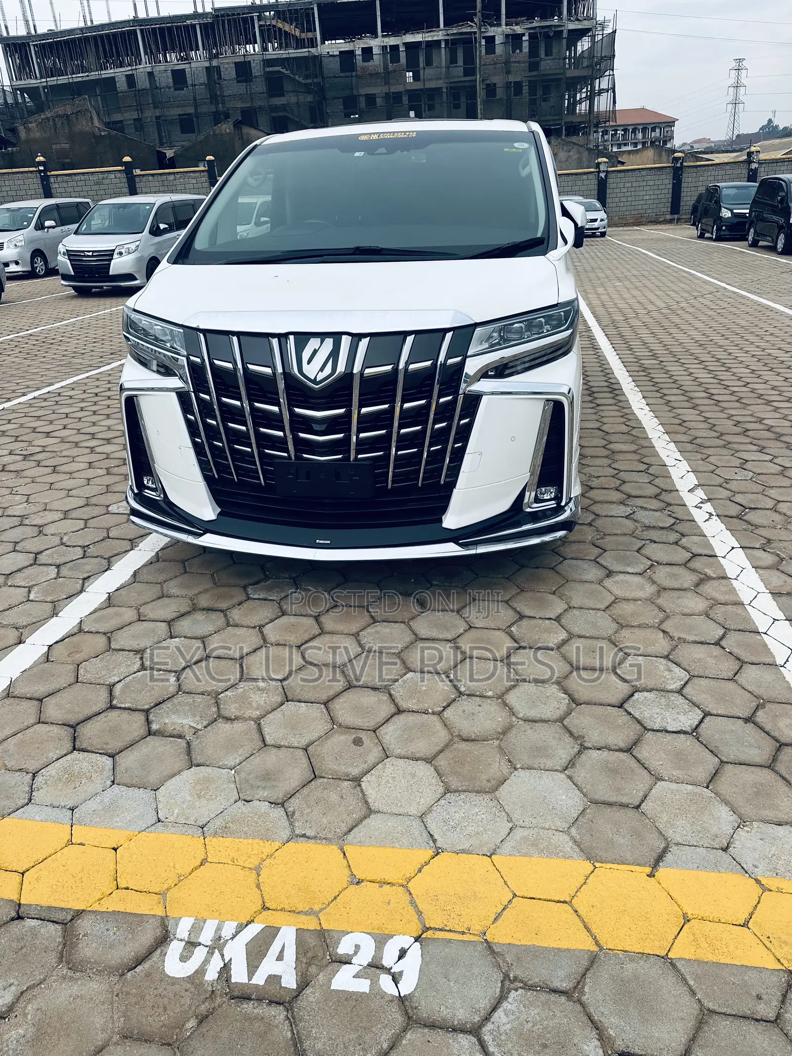 Toyota Alphard 2021 White