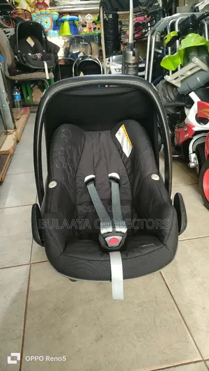 Uk Used Maxi-Cosi Pebble Pro I-Size Baby Car Seat, 0-13kgs.