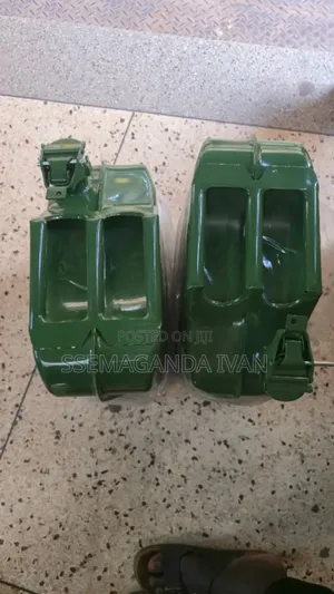 Storage Metal Jerican in Army Green Colur