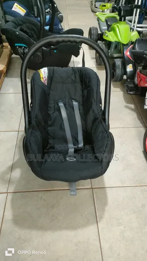 Black Infant Car Seat, Also Known as a Baby Carrier, 0-13kgs, Uk Used.
