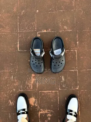 Iconic Crocs. Pure Black Original Crocs