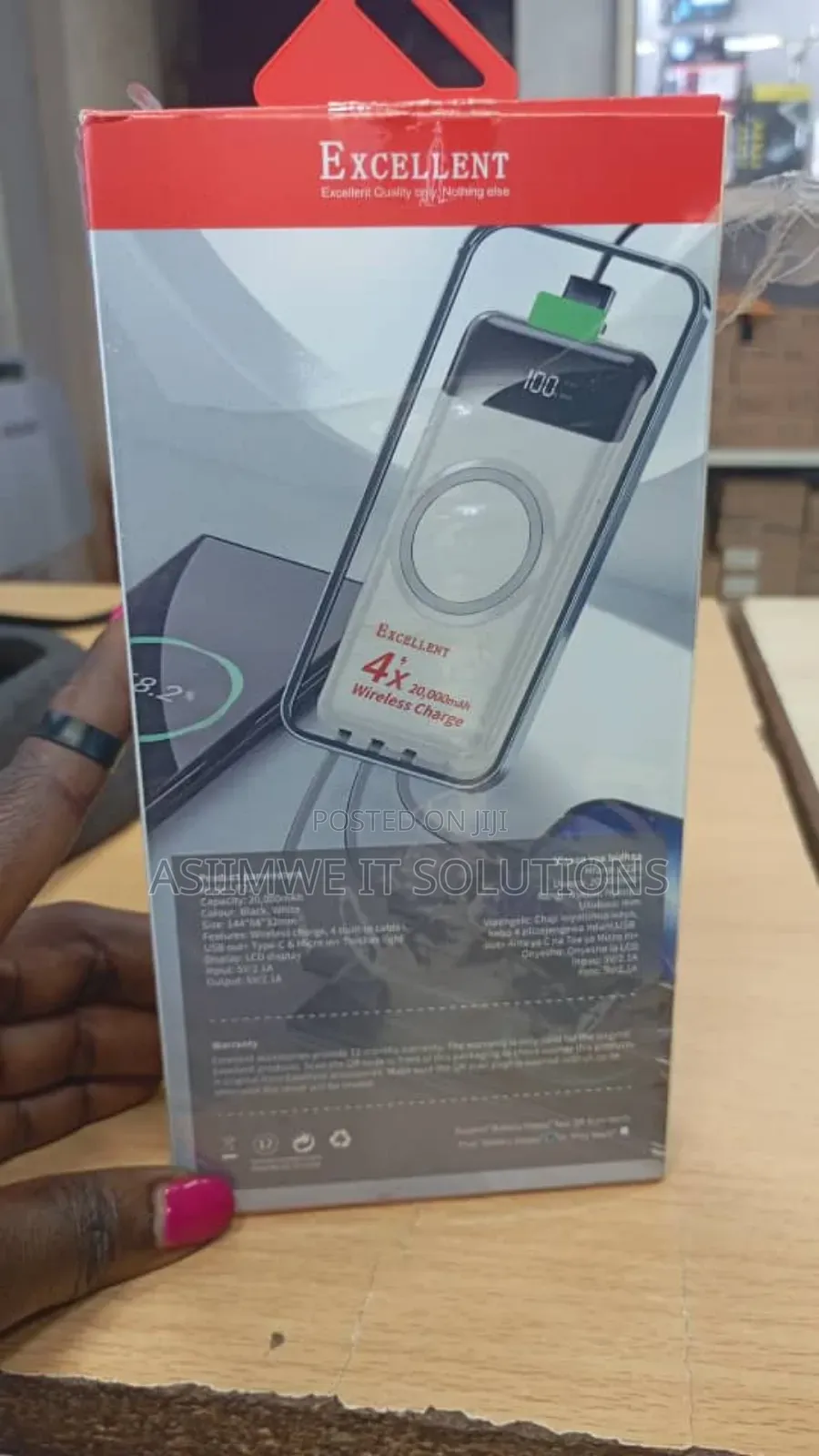 Excellent P220 Wireless Charge Powerbank.