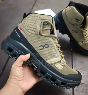 Original Men’S On Cloudrock 2 Waterproof Hiking Sneaker Boots