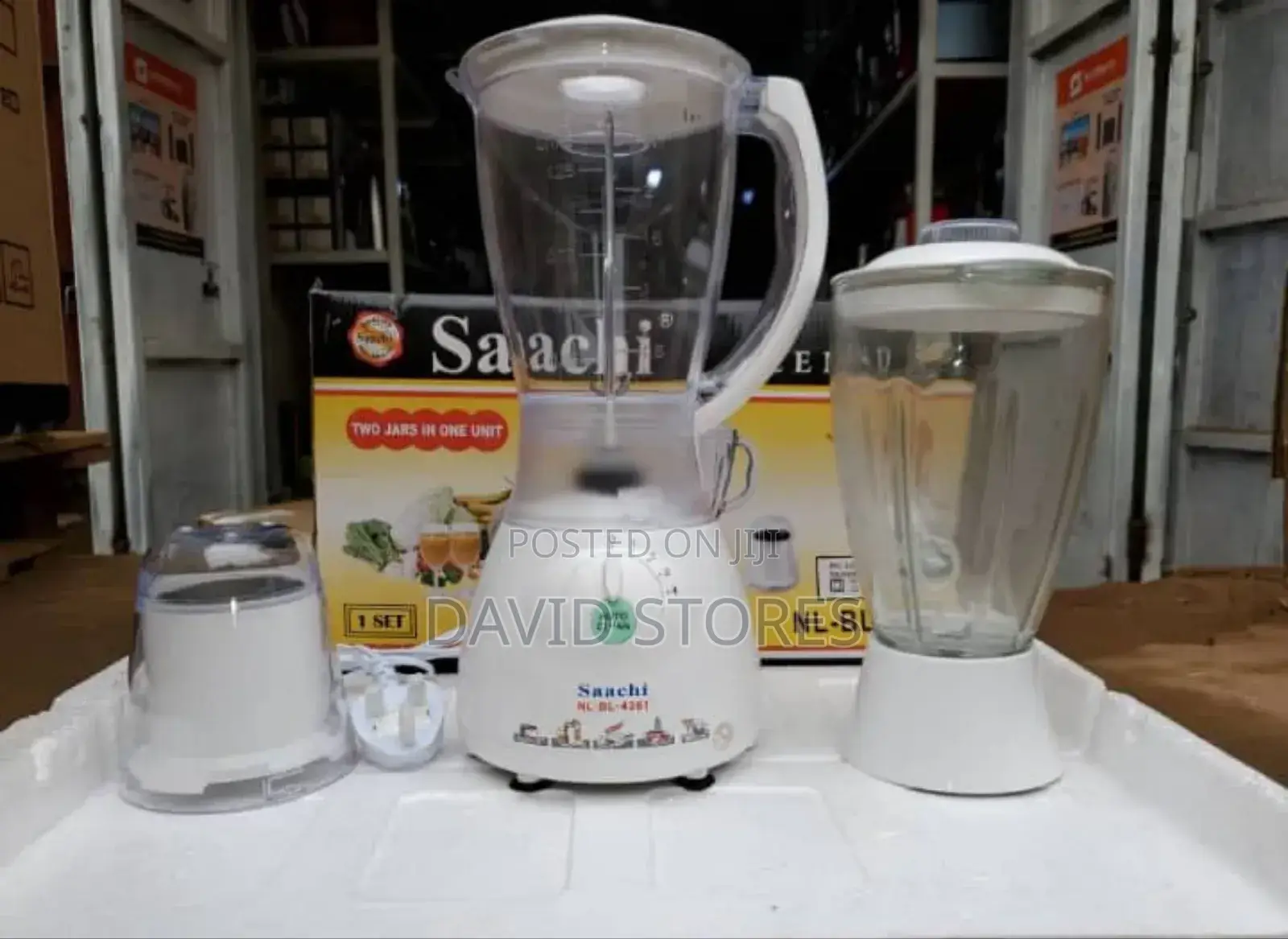 Saachi 1.5l Blender Two Jars and One Grinder