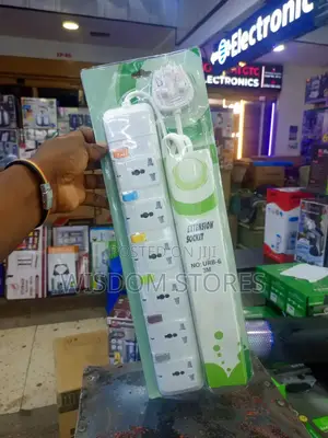 G T Extension Socket 6-Way