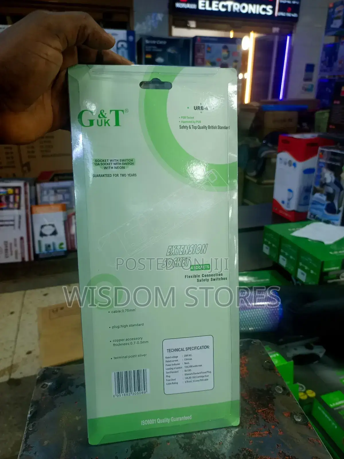 G T 4-Way Extension Socket, Model Number Urb-4 3m