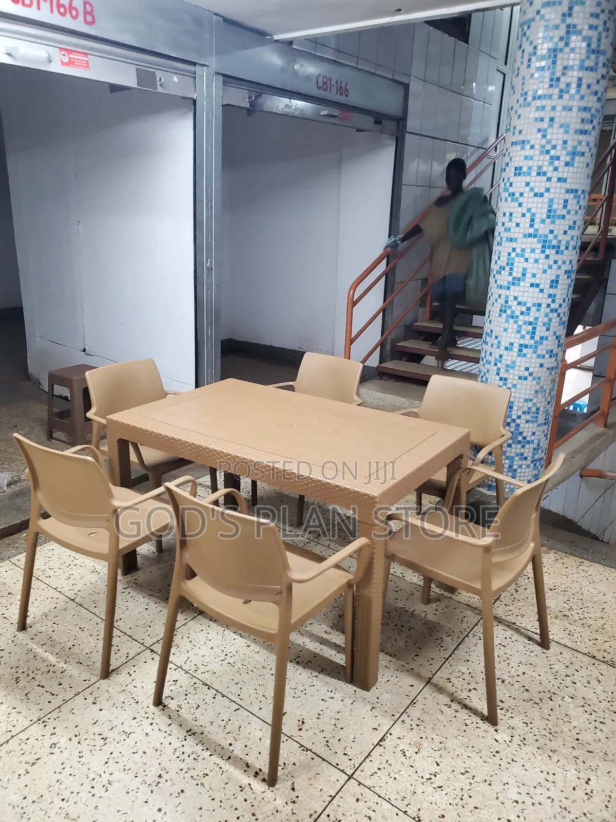 Unbranded Plastic Table and Chairs Set for Restaurant and Bar