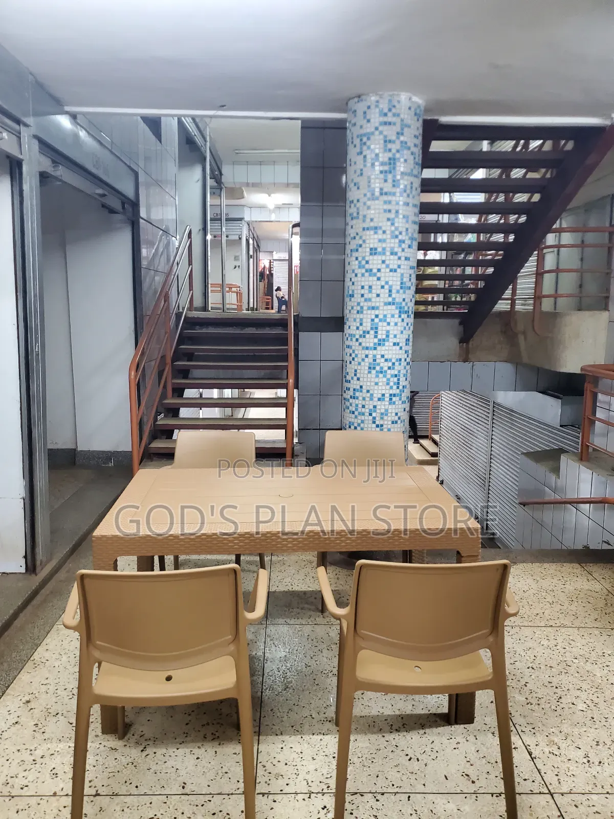 Brown Plastic Chairs and Brown Table for Hotel Dining