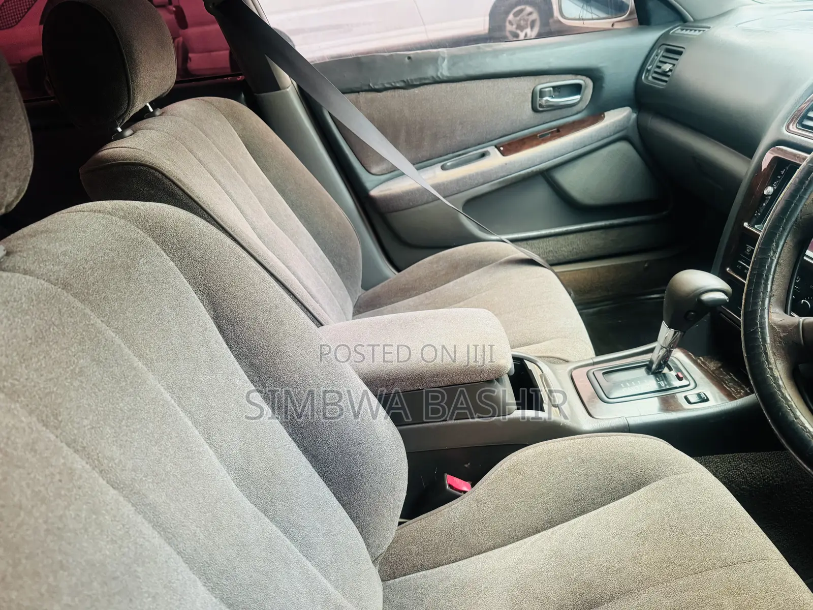 Toyota Mark II 2000 White