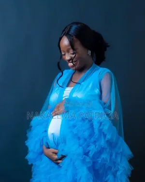 Maternity Robes For Photoshoots