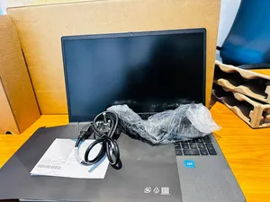 New Laptop HP 250 G10 8GB Intel Core i5 SSD 256GB