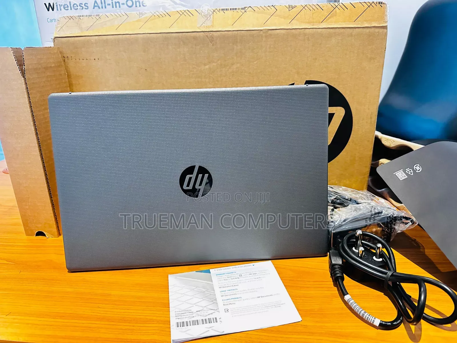 New Laptop HP 250 G10 8GB Intel Core i5 SSD 256GB
