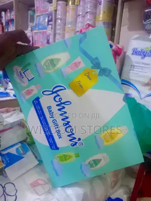 Johnson Baby Gift Set