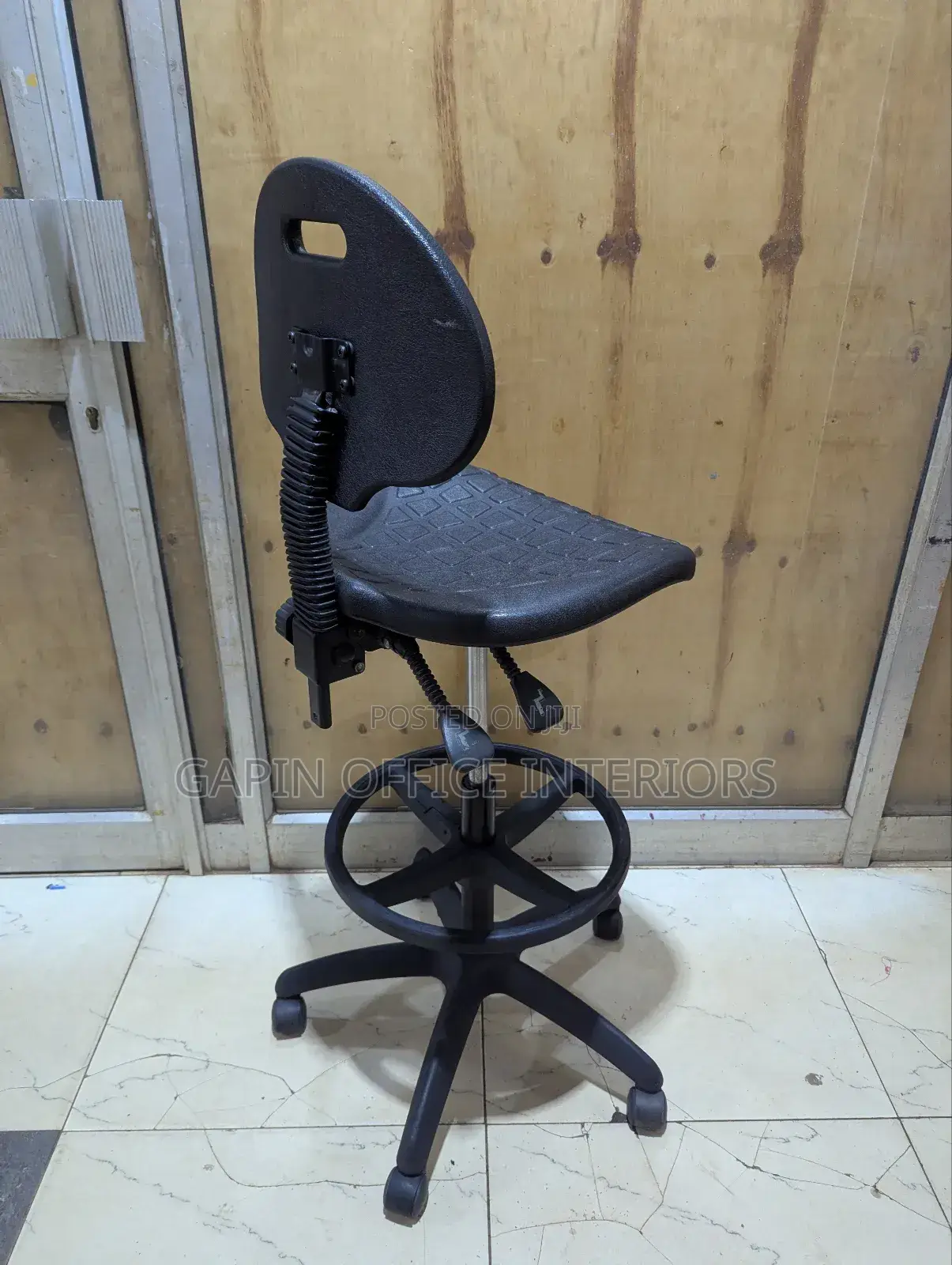Plastic Counter// Teller Chair