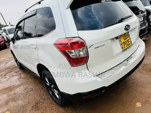Subaru Forester 2012 White
