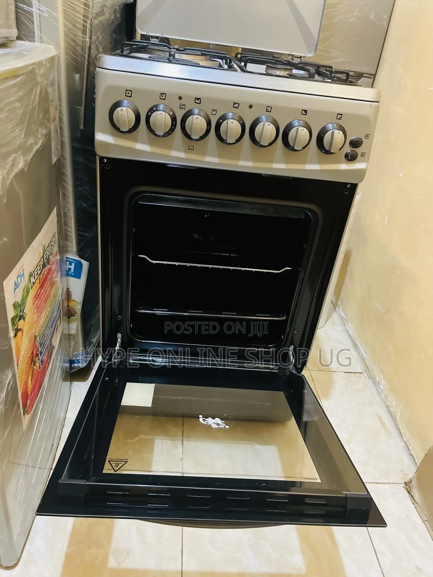 7nobs,Automatic Ignition 3+1 Gas and Full Oven Electric Cooker