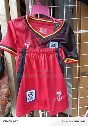 Right Uganda Crane Jersey Original Material