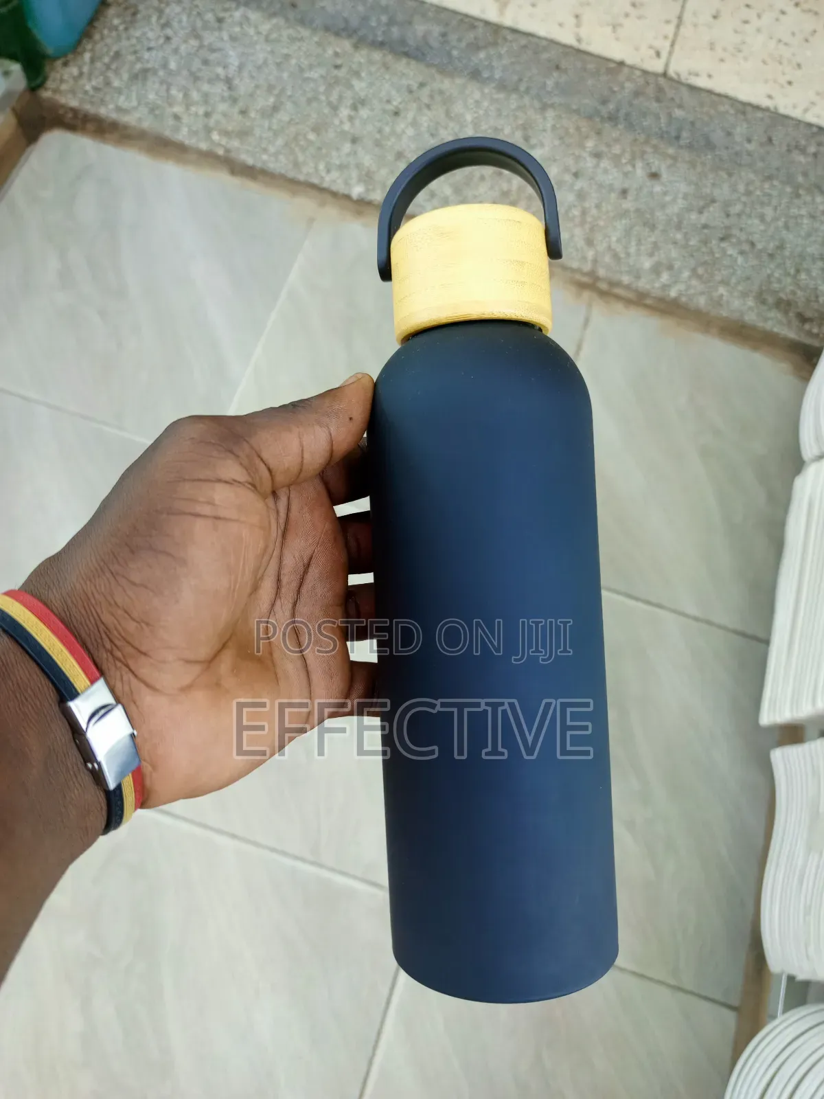 Stainless Steel Vacuum Flask With a Matte Finish