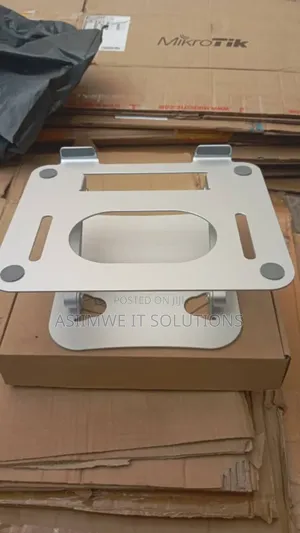 Foldable and Adjustable Laptop Stand.