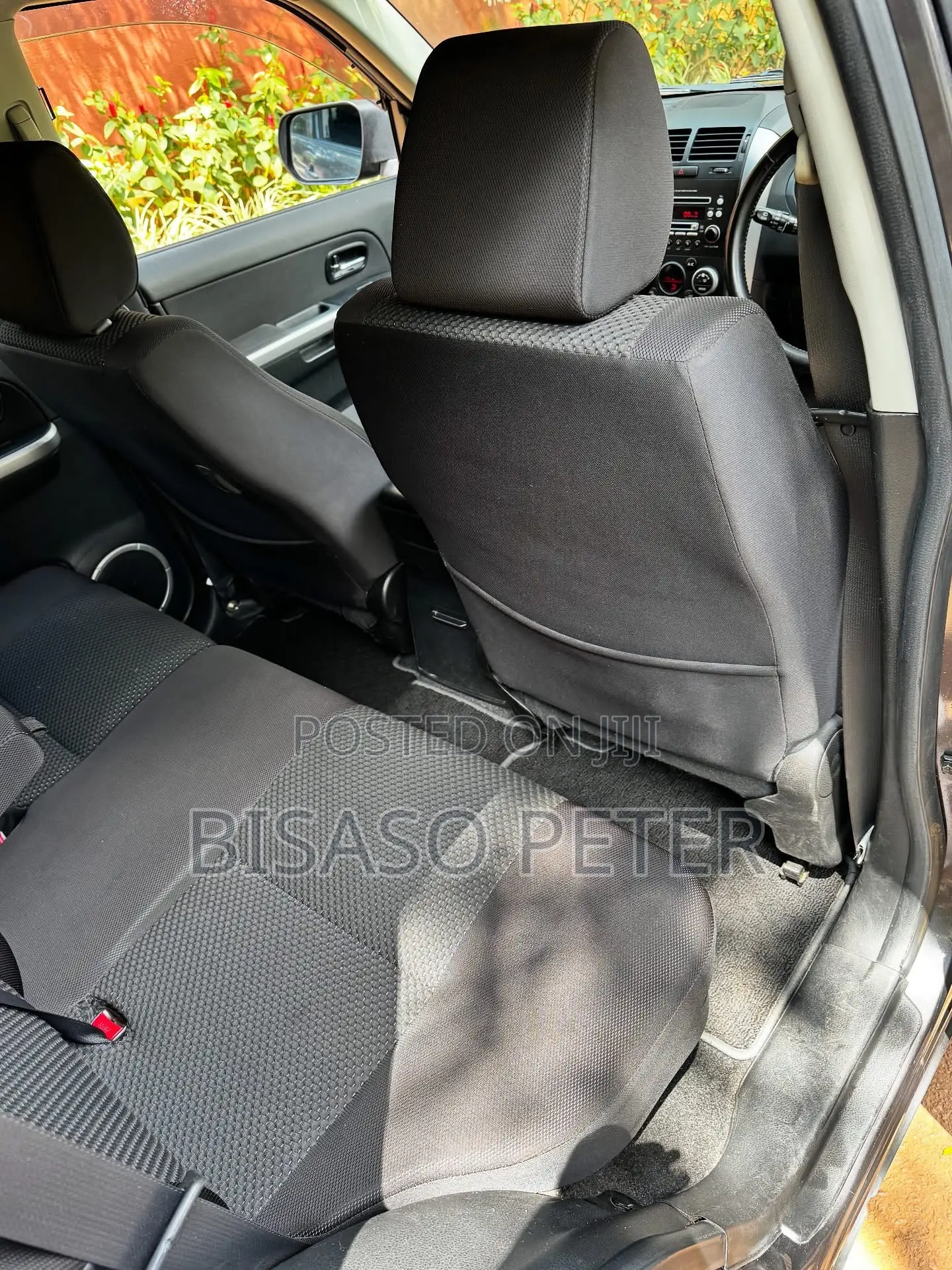 Suzuki Escudo 2011 Gray
