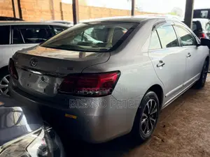 Toyota Premio 1.8 AWD 2018 Silver