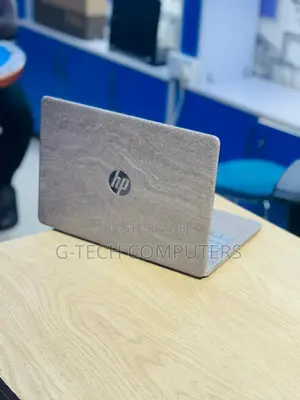 New Laptop HP Pavilion 14-Ce1000 8GB Intel Core I7 SSD 256GB