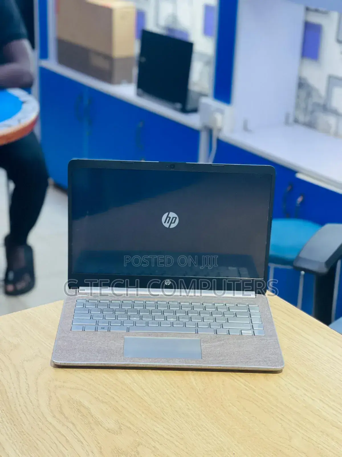New Laptop HP Pavilion 14-Ce1000 8GB Intel Core I7 SSD 256GB