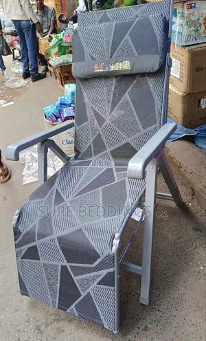 Foldable Chair/Bed