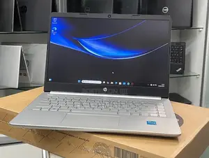 New Laptop HP 14-Dq2031tg 8GB Intel Core I5 SSD 256GB